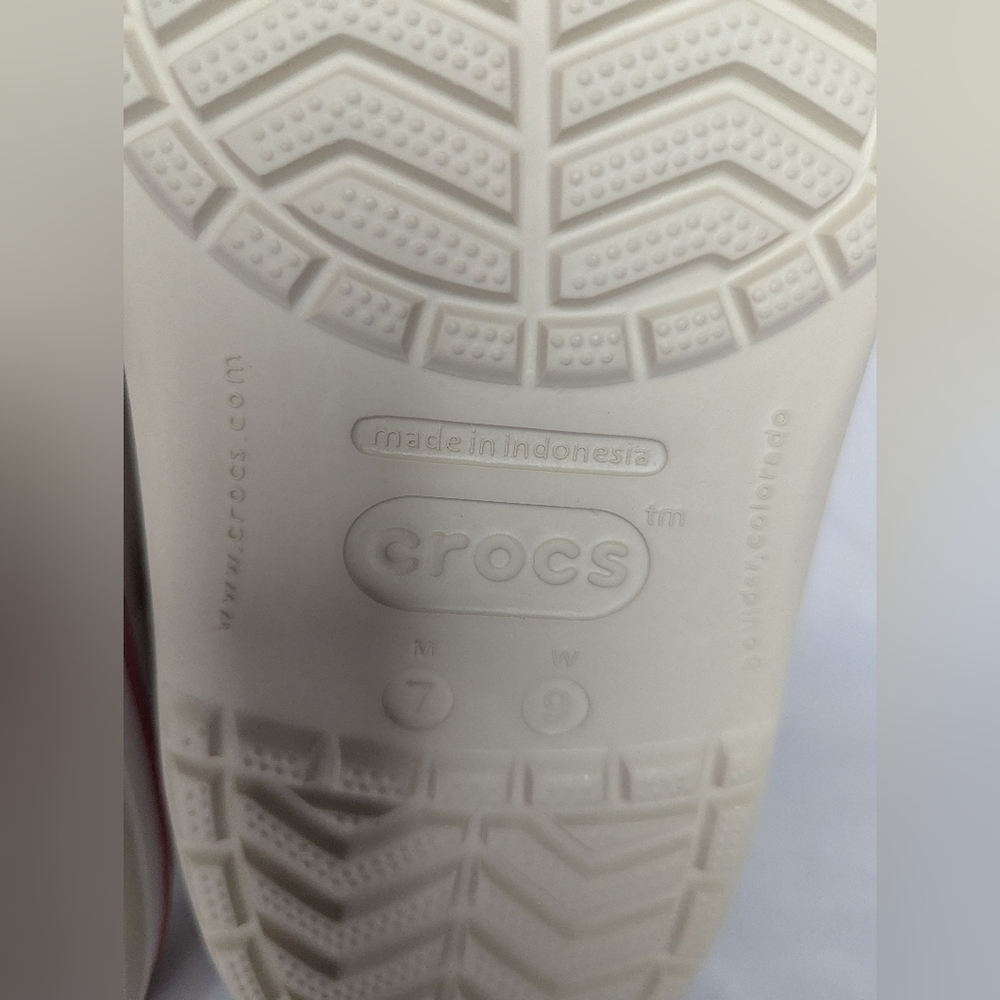 NWT Crocs Stucco / Melon Unisex Crocband Clog Sandals Size M7 / W9 - Picture 10 of 10